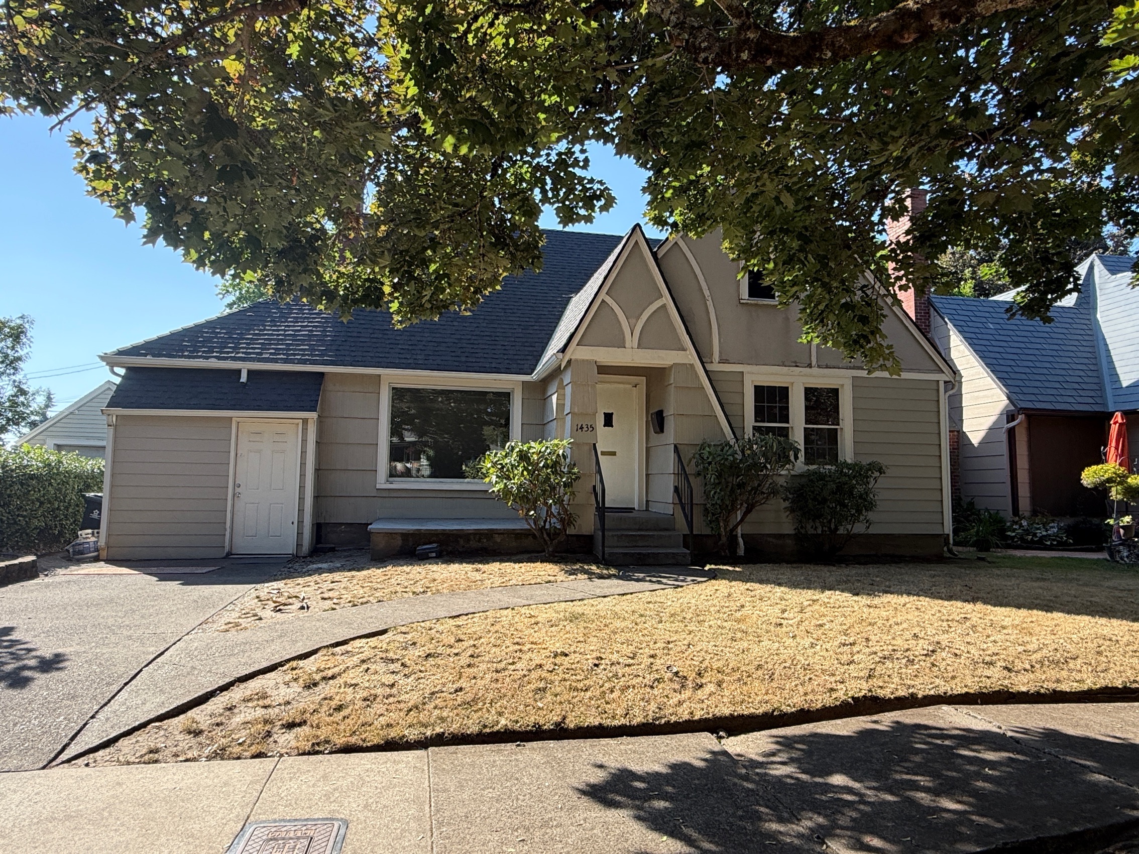 1435 18th Street Northeast